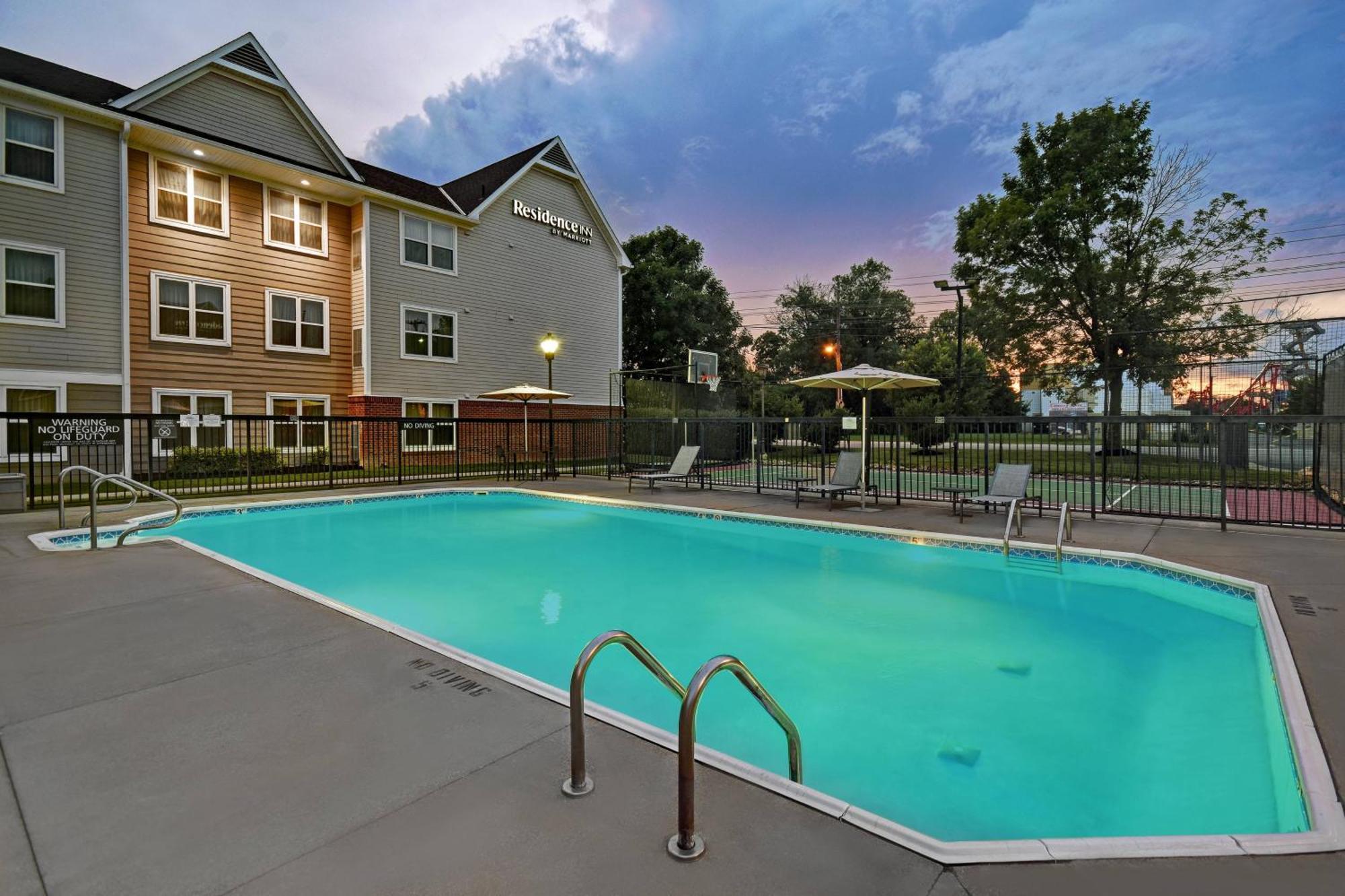 Residence Inn Louisville Airport מראה חיצוני תמונה